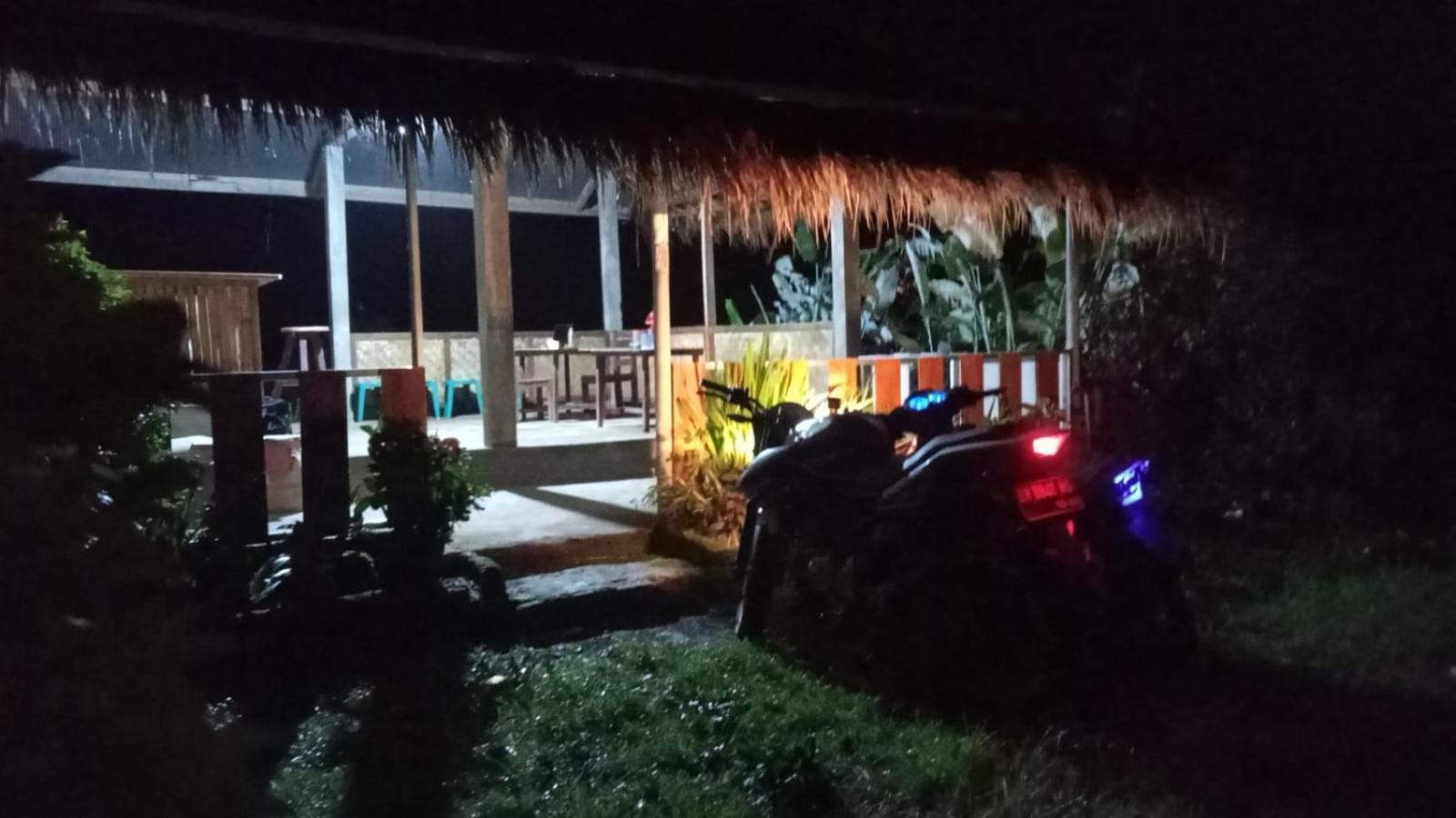 Bayan Exotic Homestay Senaru Exterior foto
