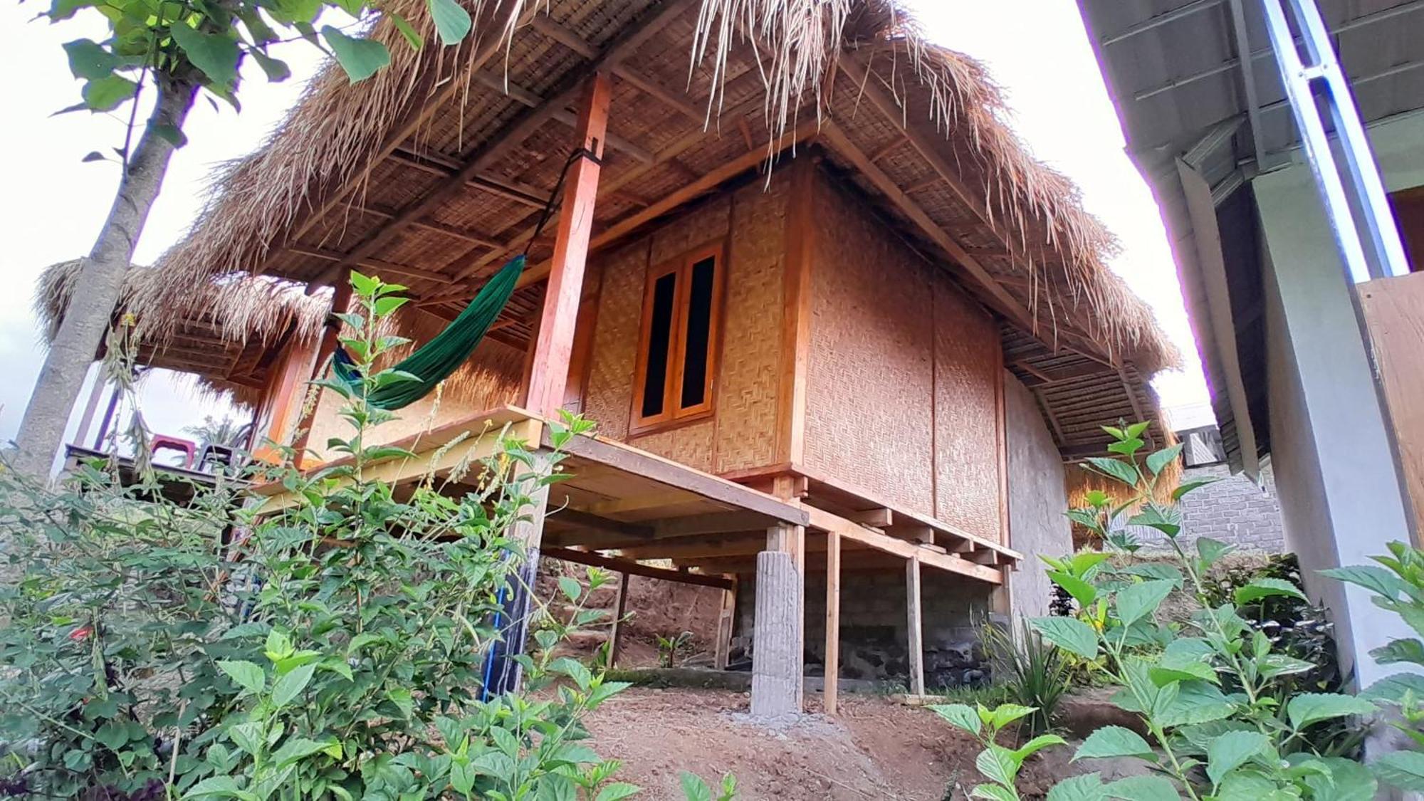 Bayan Exotic Homestay Senaru Exterior foto